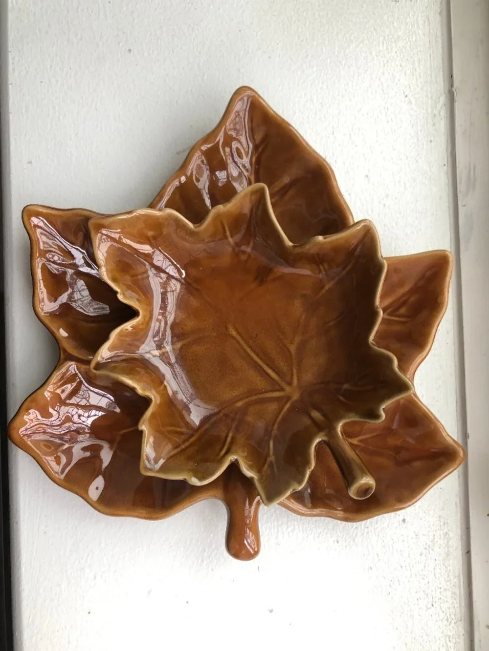 POTTERY BARN Harvest Seasonal Brown Leaf Dinner Salad Plates & Bowl - Set of 3